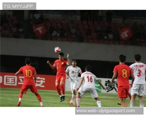 中国与伊朗友谊赛精彩对决展现两国足球实力与友谊的碰撞 中国与伊朗友谊赛精彩对决展现两国足球实力与友谊的碰撞