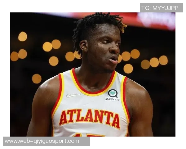 克林特卡佩拉:从新秀到明星中锋的成长之路与篮球梦想 克林特卡佩拉:从新秀到明星中锋的成长之路与篮球梦想