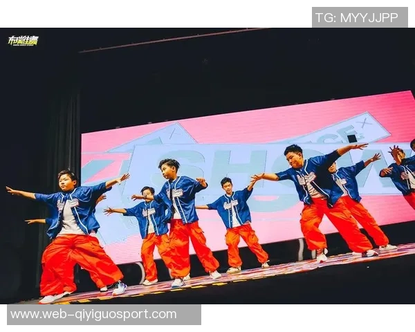 吴静专访:从街舞新手到舞台之星的成长之路回顾 吴静专访:从街舞新手到舞台之星的成长之路回顾